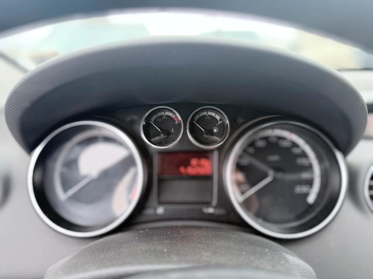 Peugeot 308 1.6 DIESEL SW 2013 NEOP.