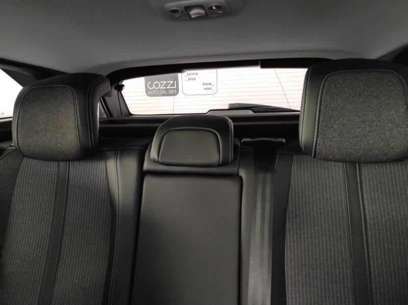 PEUGEOT 3008 2ª serie - 3008 BlueHDi 130 S&S EAT8 Allure Pack