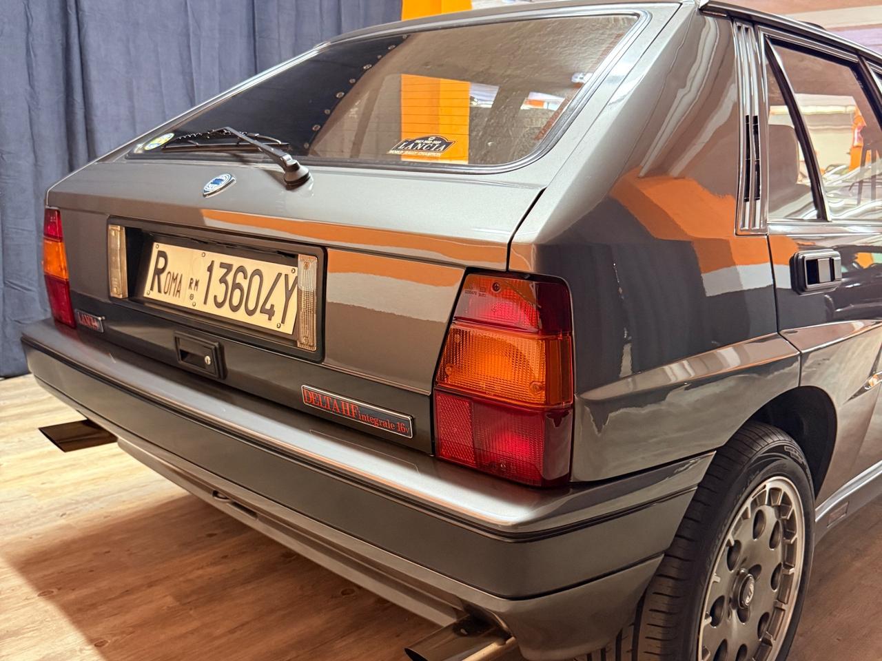 LEGGENDARIA LANCIA DELTA HF INTEGRALE 16 V