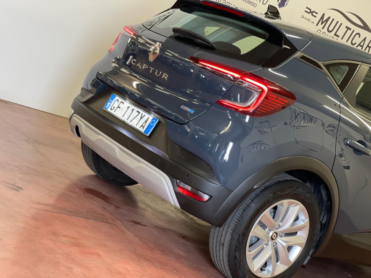 Renault Captur Hybrid E-Tech 145 CV Zen