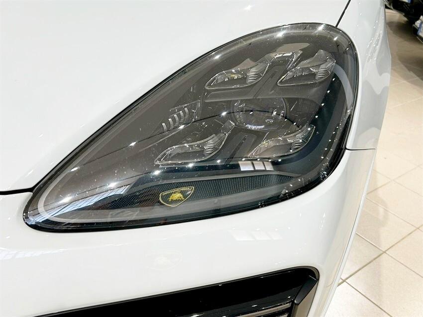 Porsche Cayenne Coupé 4.0 V8 Turbo