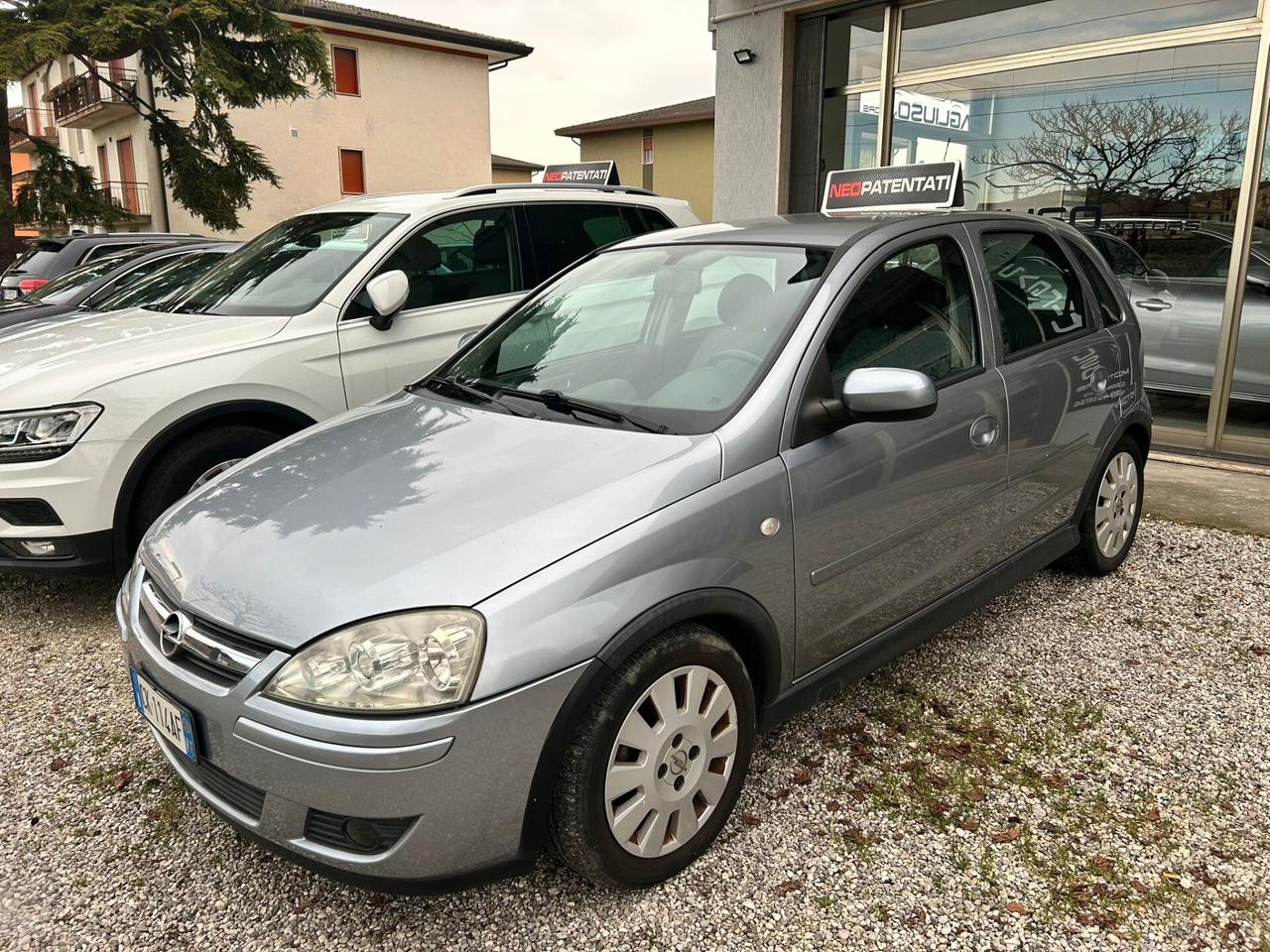 Opel Corsa 1.2 5 porte Edition