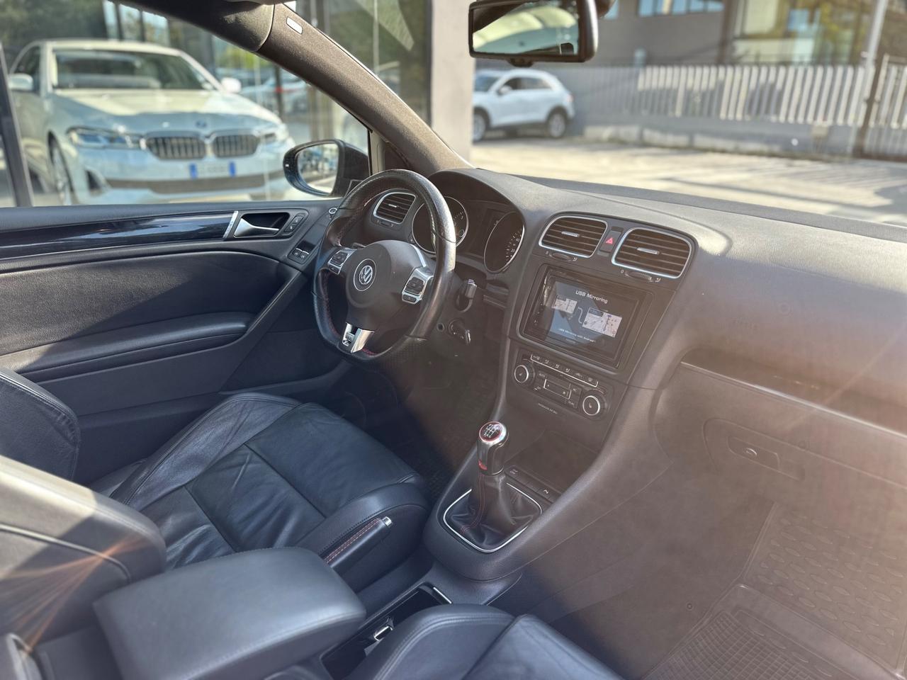 Volkswagen Golf GTI 2.0 TSI 3p.