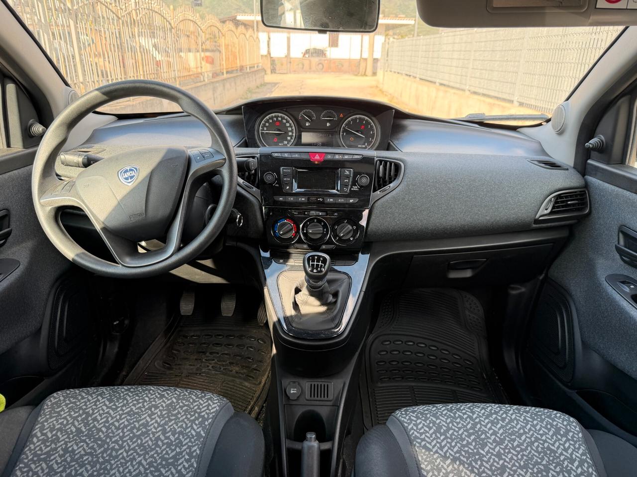 LANCIA YPSILON 2022 1.0 HYBRID 62 CV *POCO DANNO