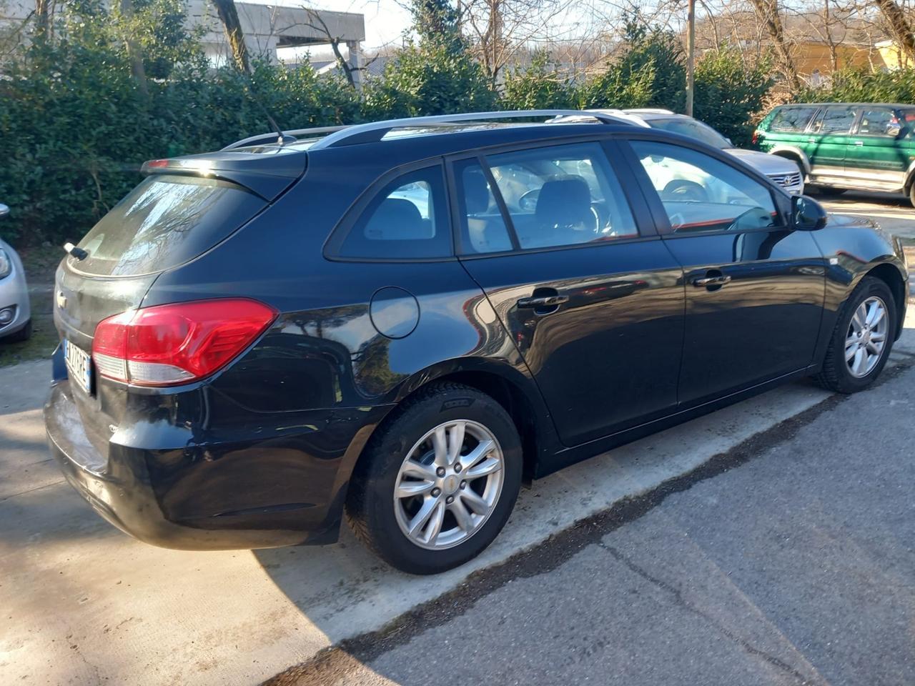 Chevrolet Cruze 1.7 Diesel Station Wagon LTZ