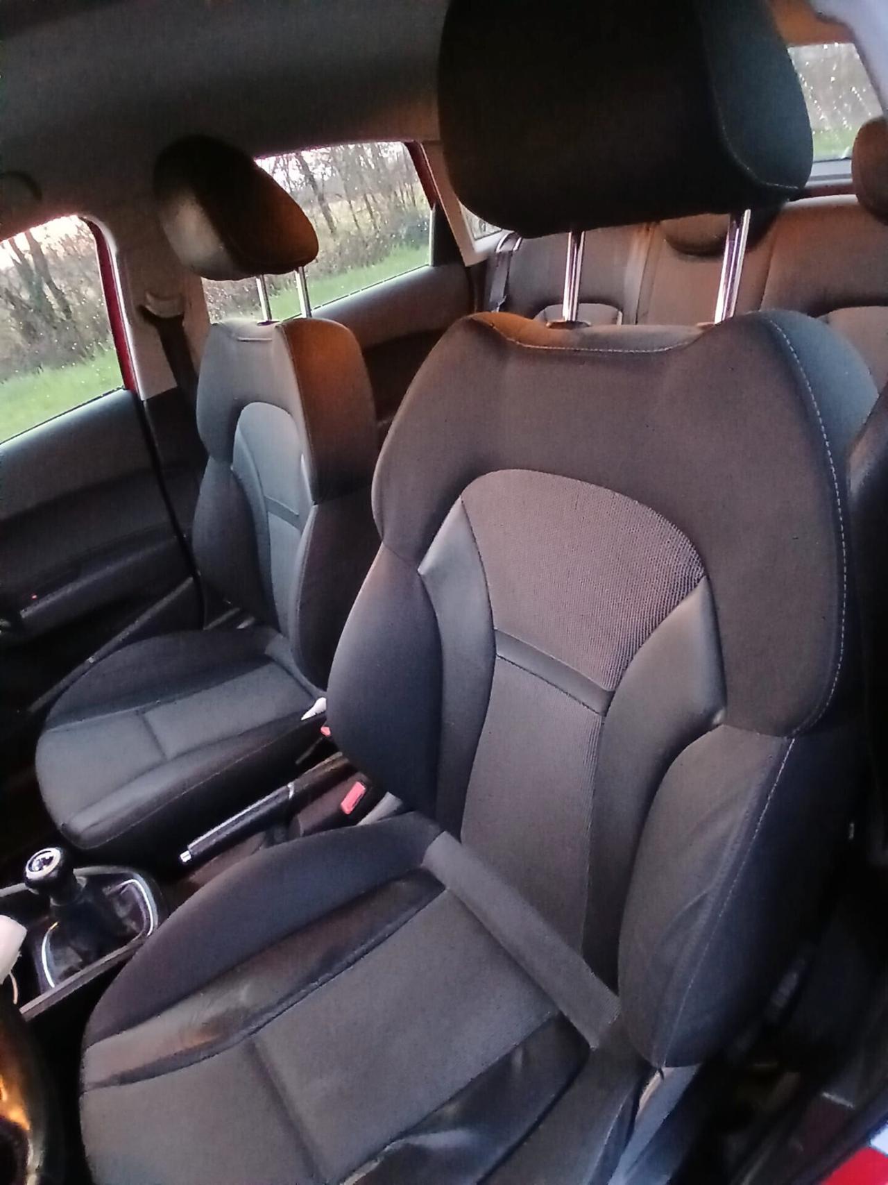 Audi A1 1.6 TDI 105 CV S line edition plus