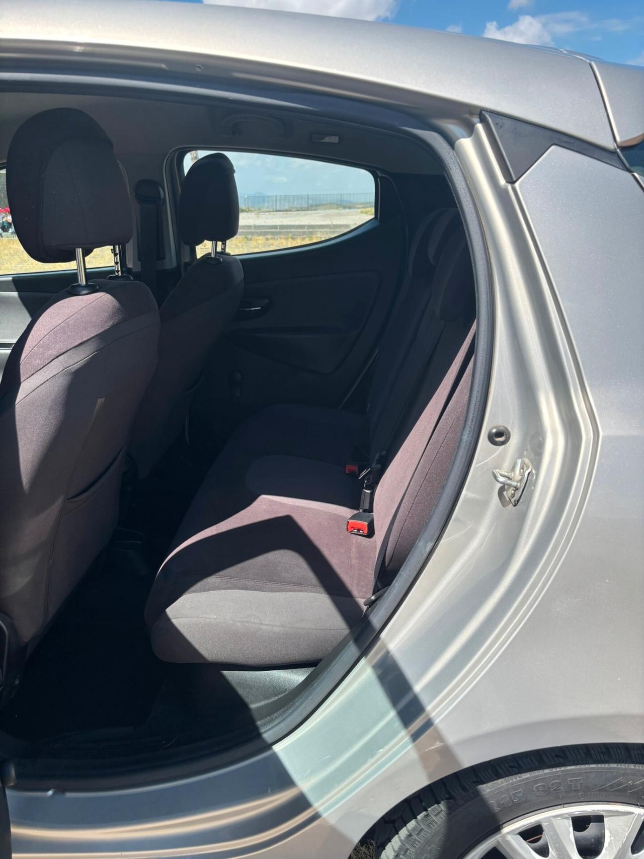 Lancia Ypsilon 1.2 Gold