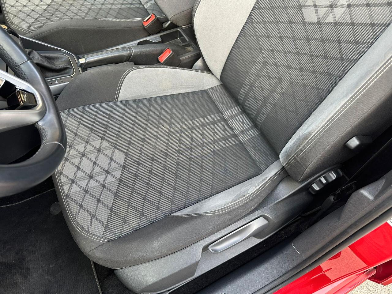 Taigo 1.0 TSI 110 CV DSG R-Line