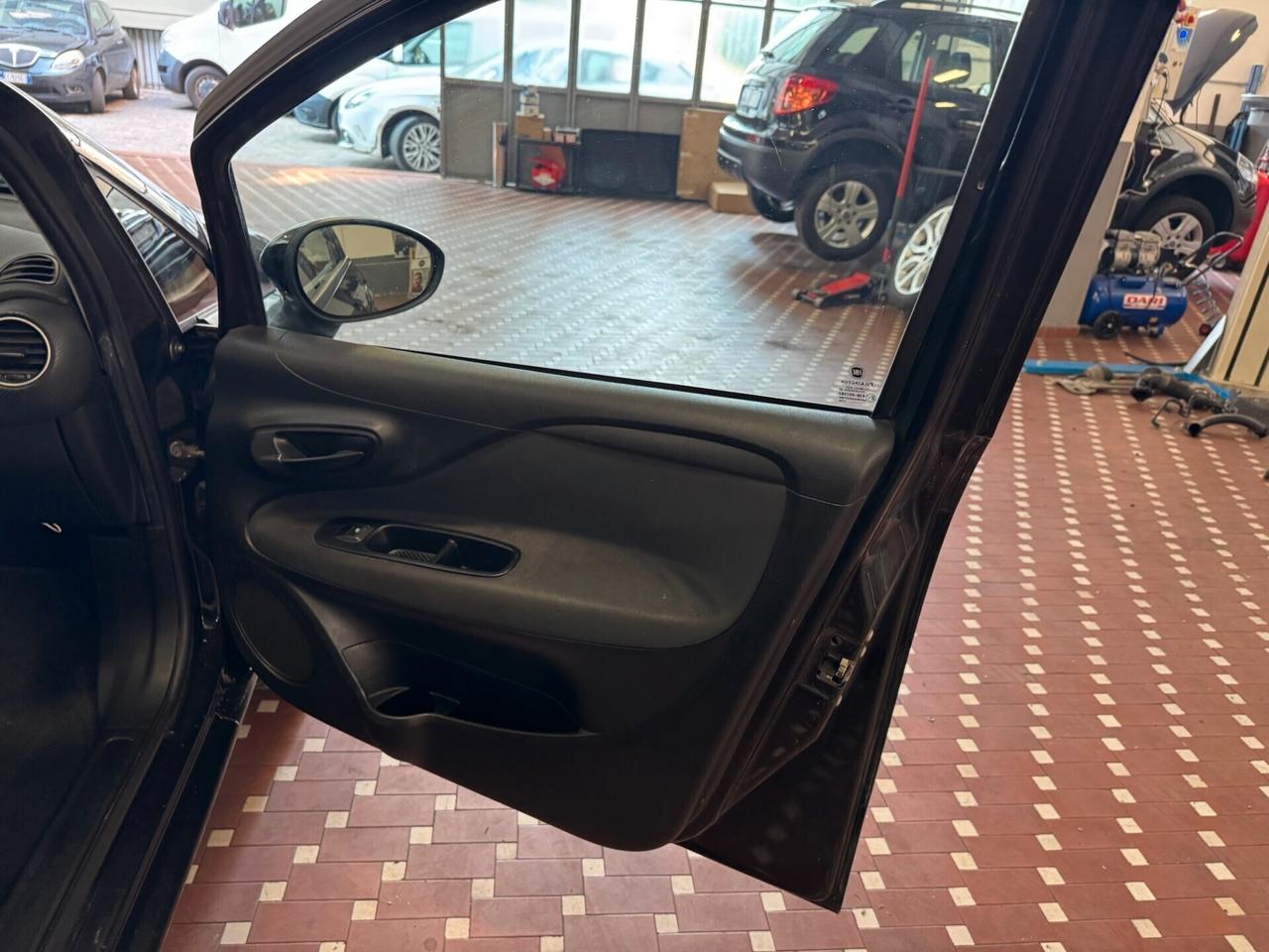 Fiat Punto Evo 1.4 5 porte Emotion Natural Power - BENZINA / METANO