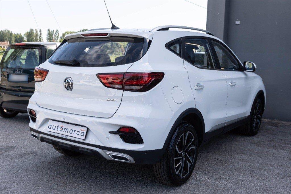 MG ZS 1.5 Luxury del 2024