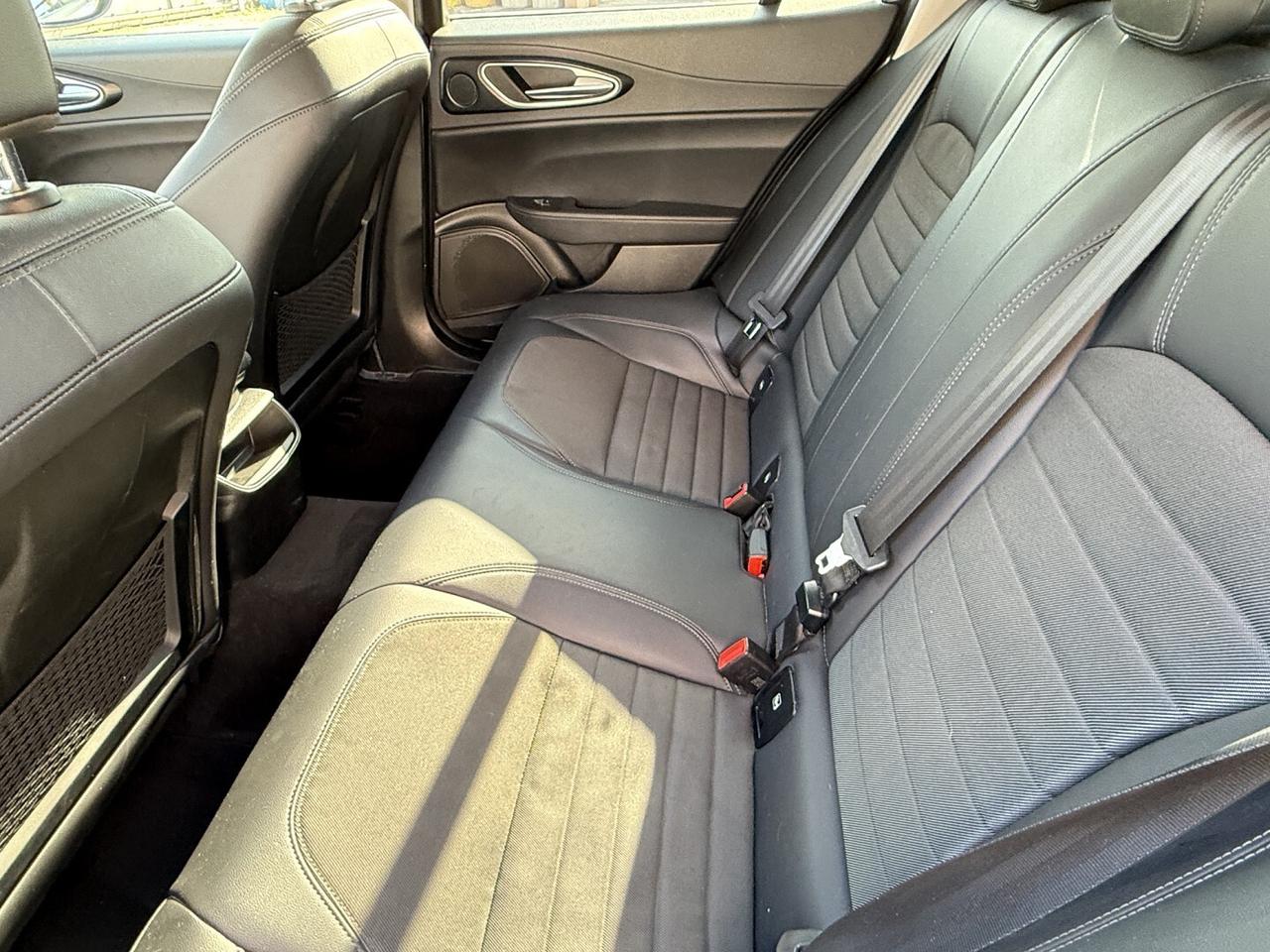 ALFA ROMEO GIULIA 2.2 - 150CV NAVI LED DNA