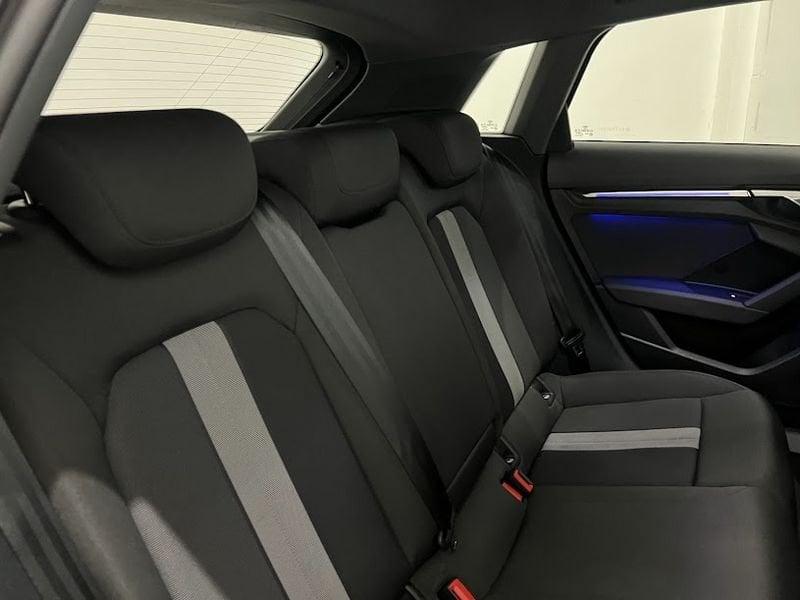 Audi A3 35 TFSI S tronic Business