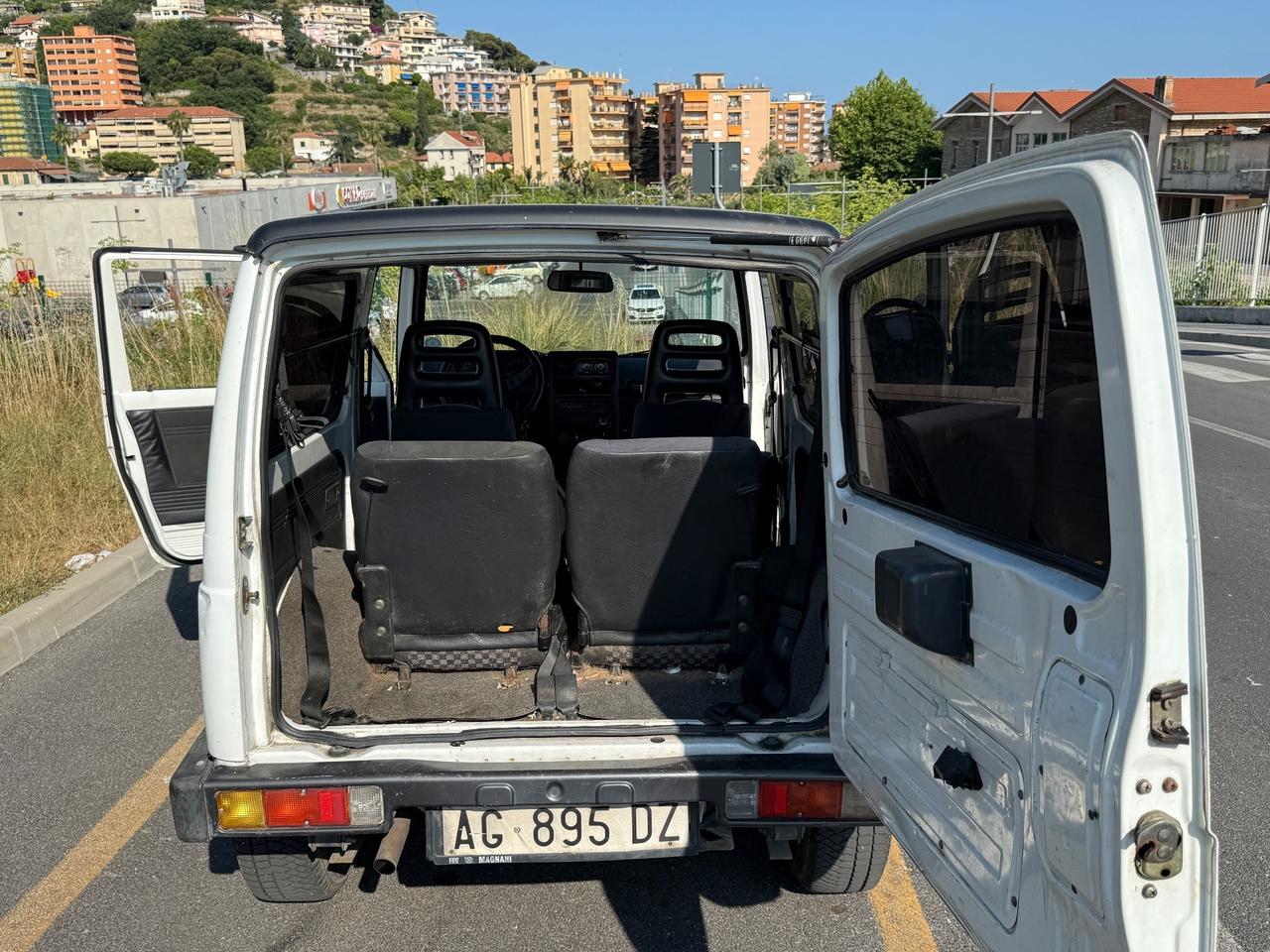 Suzuki SJ 413 Samurai 1.3i cat Berlina De Luxe