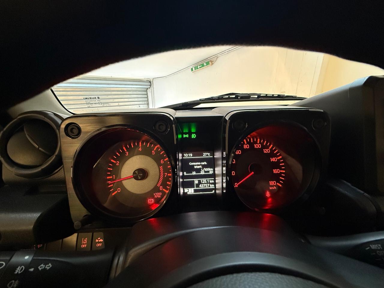 Suzuki Jimny 1.5 5MT PRO (N1)