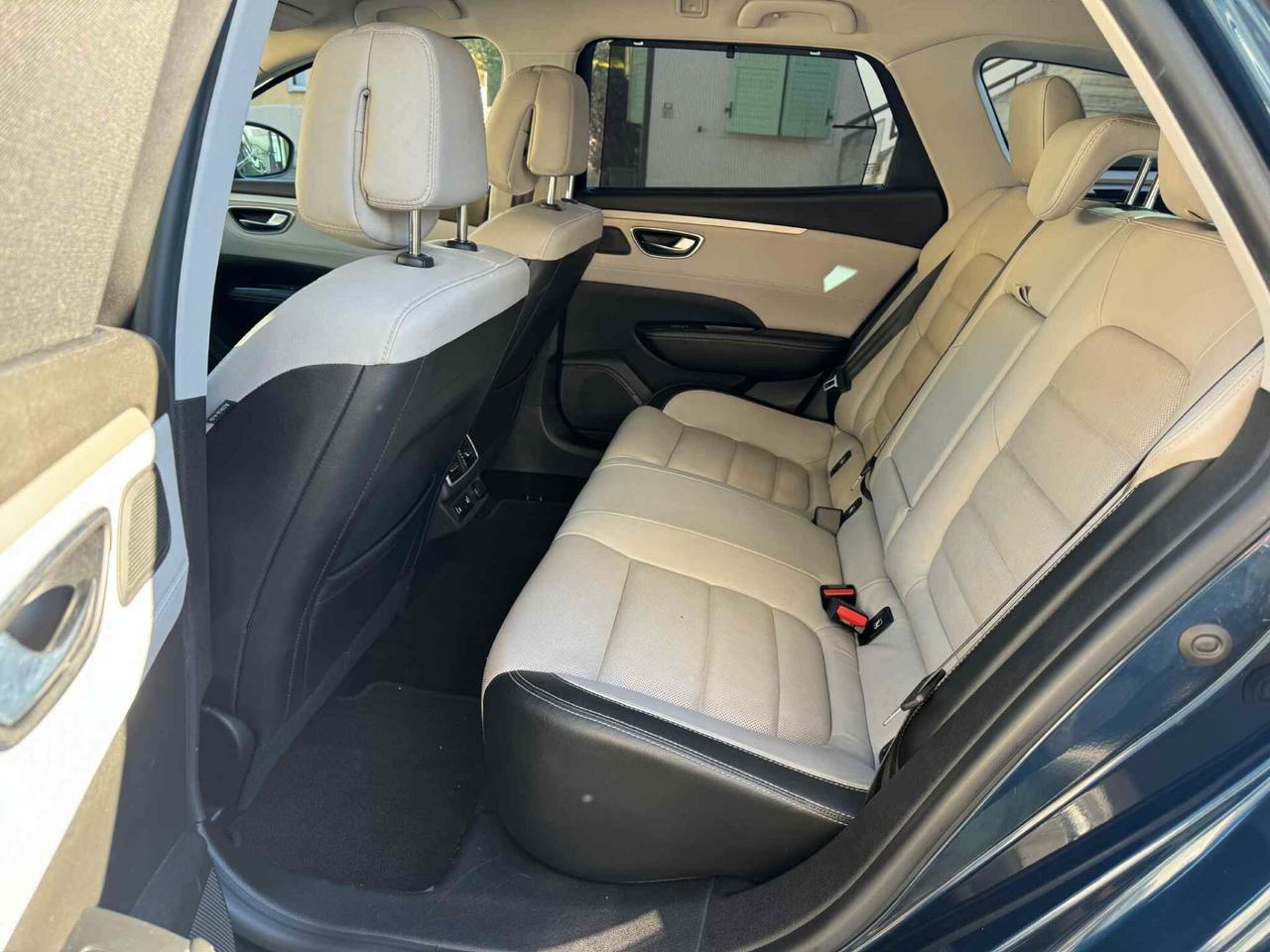 Renault Talisman Sporter Blue dCi 131 CV EDC Intens 4Control