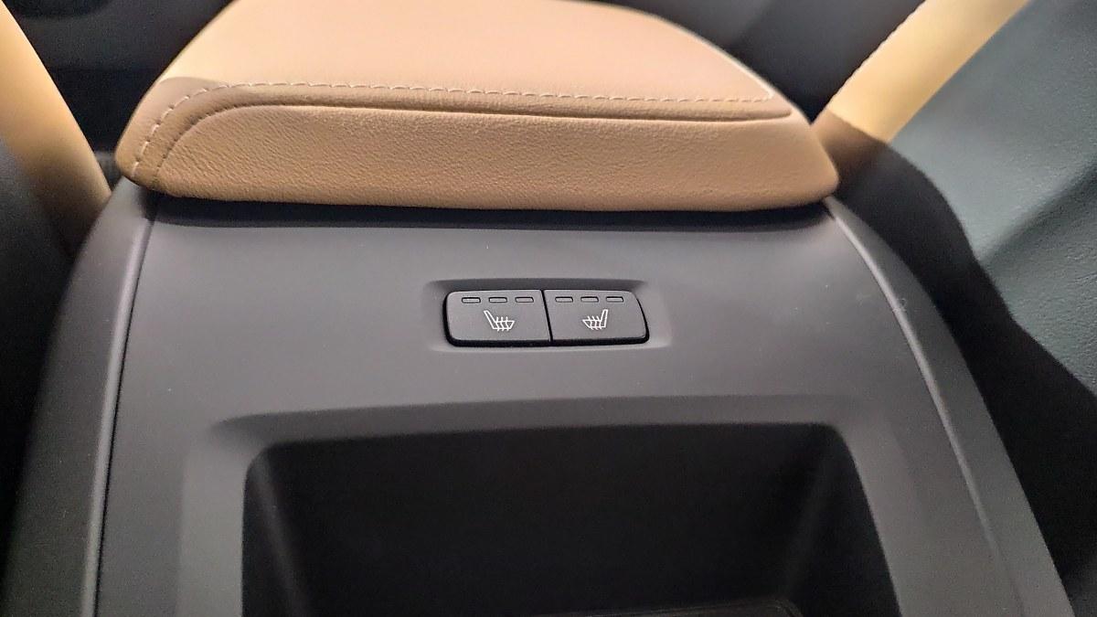 VOLVO Xc60 T6 Plug-In Hybrid Awd Automatico Ultra Dark