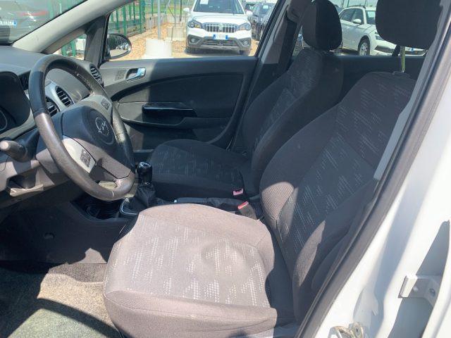 OPEL Corsa 1.2 5 porte COSMO