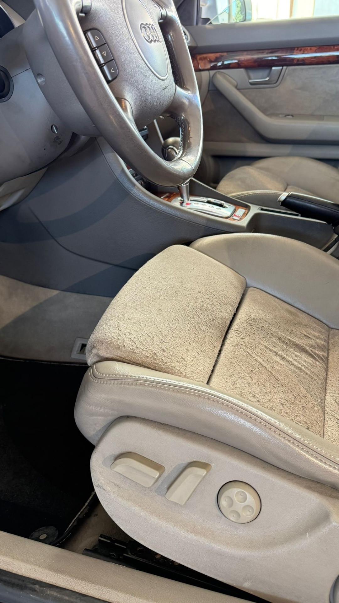Audi A4 Cabriolet 2.5 V6 TDI cat