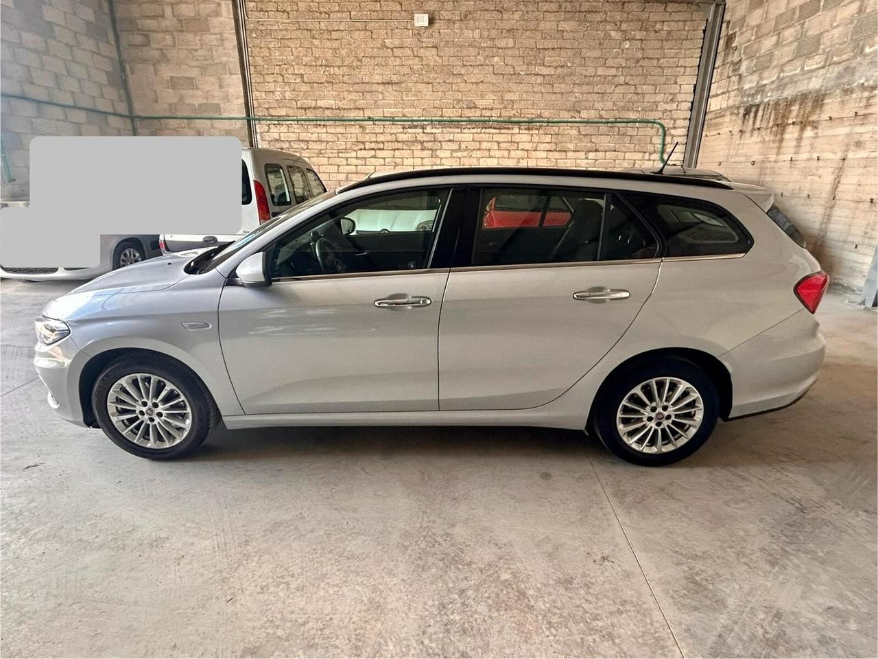 Fiat Tipo 1.3 Mjt S&S SW Lounge