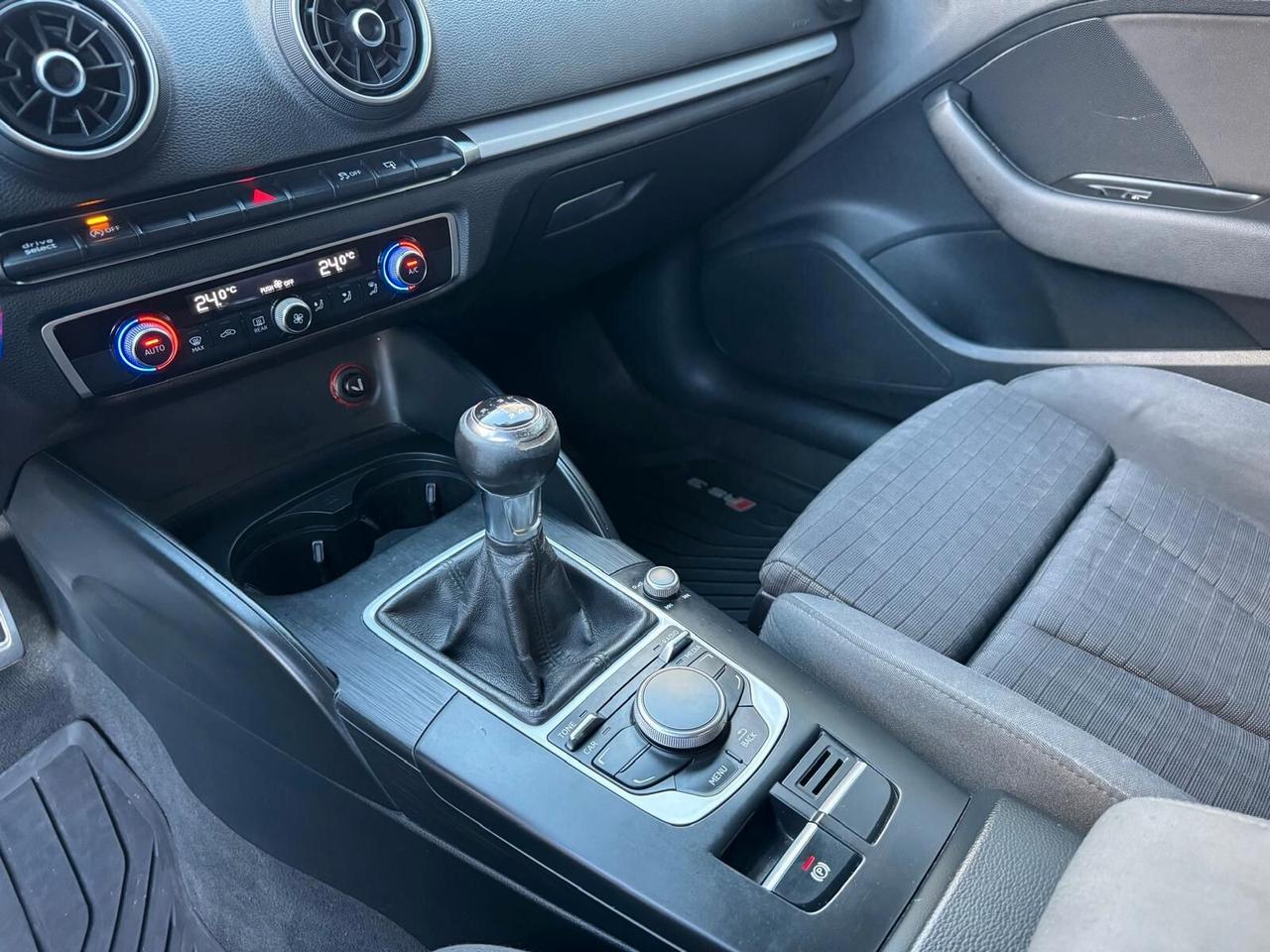 AUDI A3 1.6 TDI 110CV 2015!!!