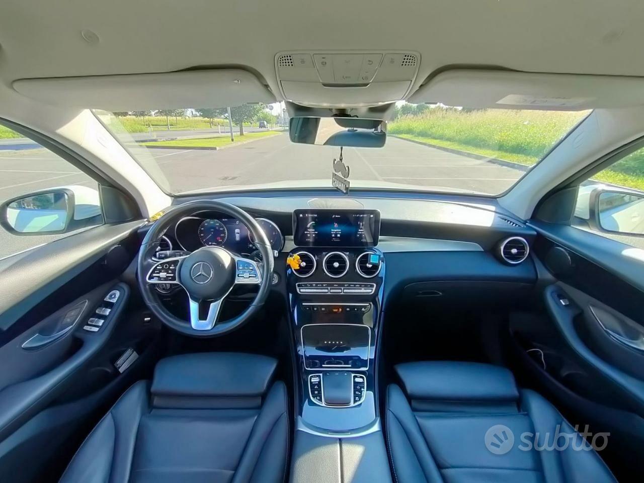 MERCEDES-BENZ GLC 220 d 4Matic Sport