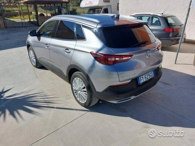 Opel grandland x iva deducibile