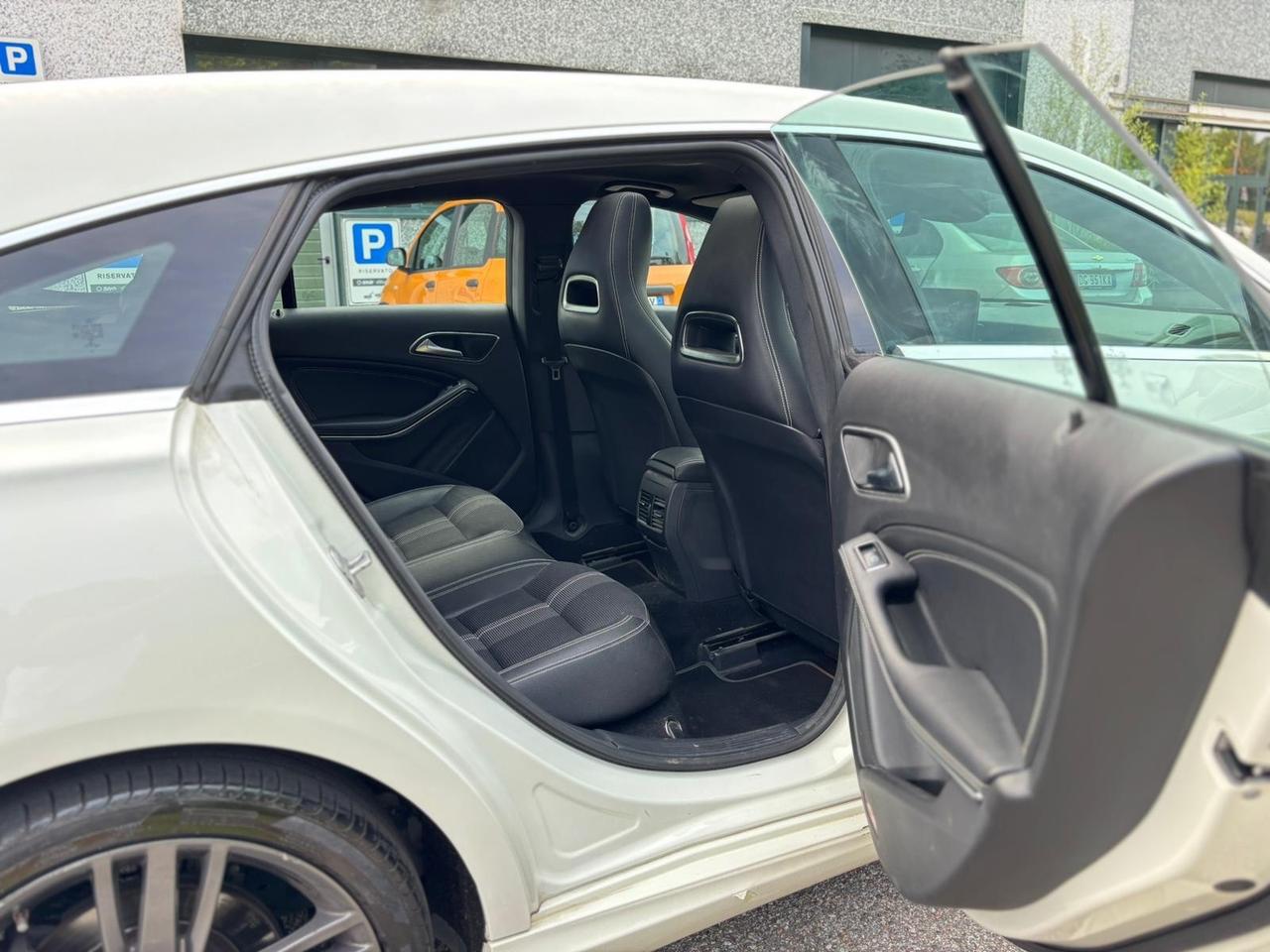 Mercedes-benz CLA 200 CLA 200 d Automatic Premium