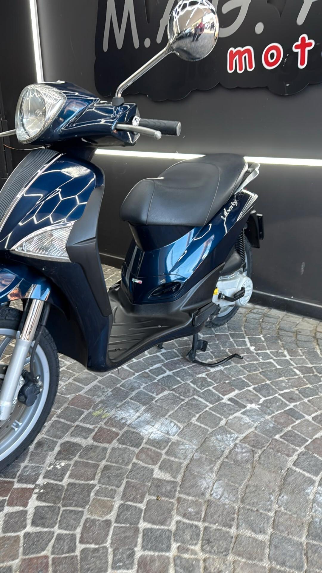 Piaggio Liberty 50 Base