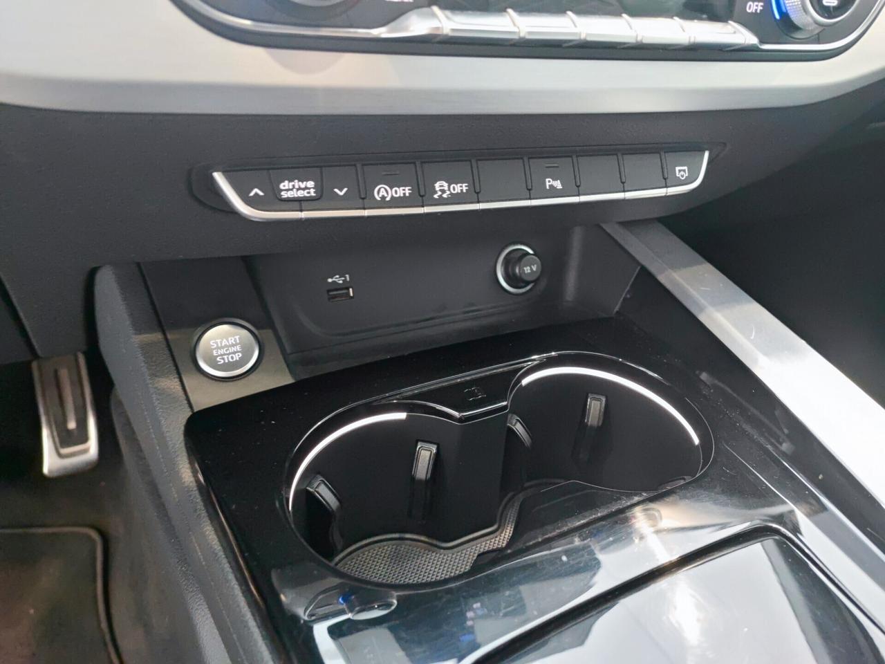 Audi A4 35 TDI S tronic line edition
