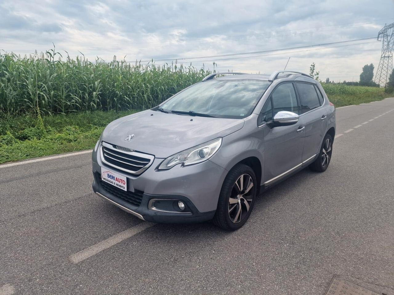 Peugeot 2008 1.6 HDI allestimento ( urban cross)