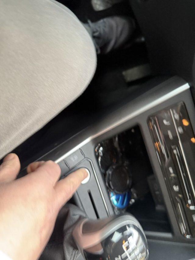 VOLKSWAGEN Polo 1.0 Life FULL NEOPATENTATO