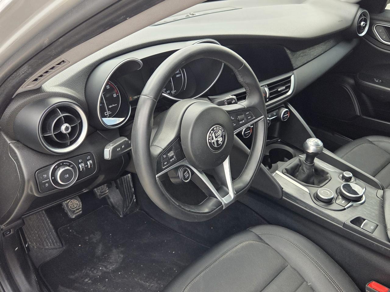 Alfa Romeo Giulia 2.2 JTDM TURBODIESEL MY19 -MOTORE ROTTO-