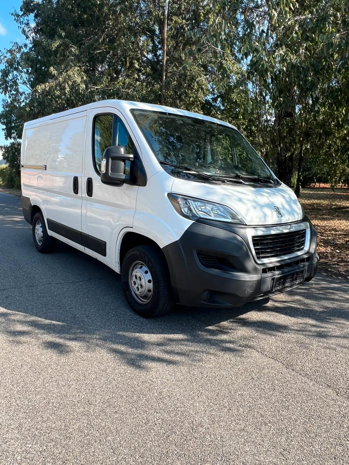 Peugeot Boxer 330 2.0 BlueHDi PC-TN Furgone