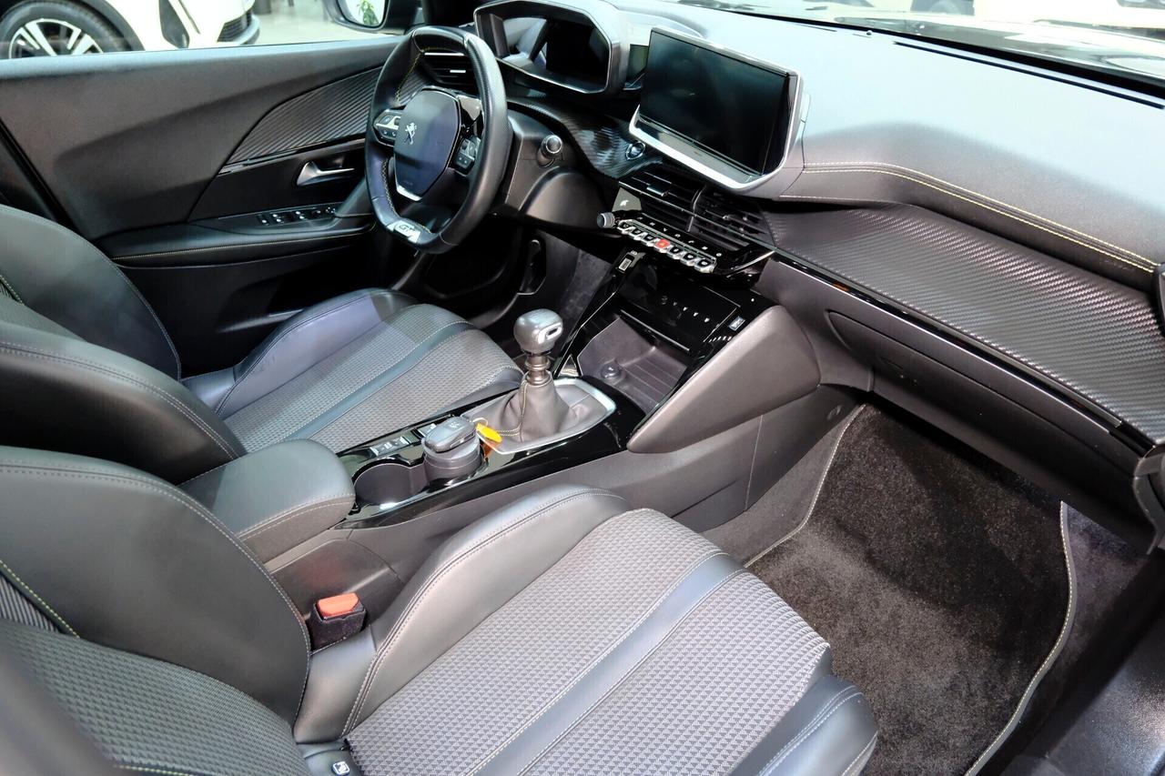 Peugeot 2008 1.2T 130cv GT LED + COCKPIT 3D