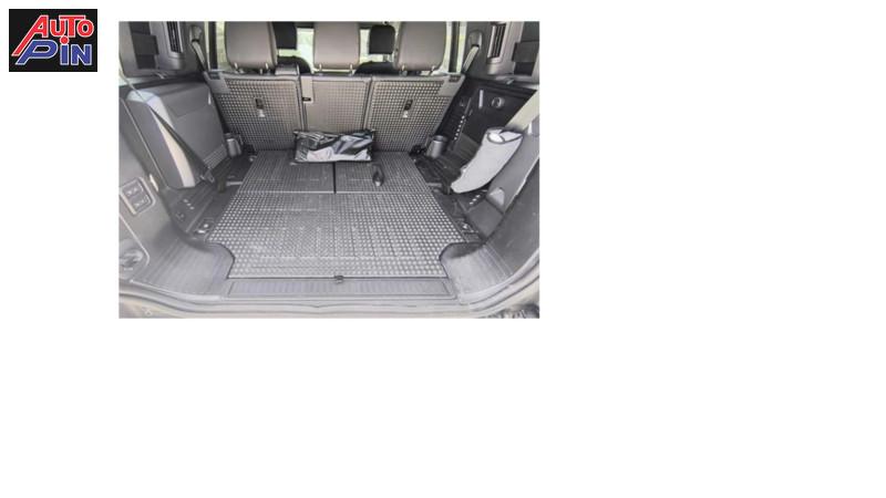Land Rover Defender Defender 110 3.0D I6 250 CV AWD Auto SE *IN ARRIVO*