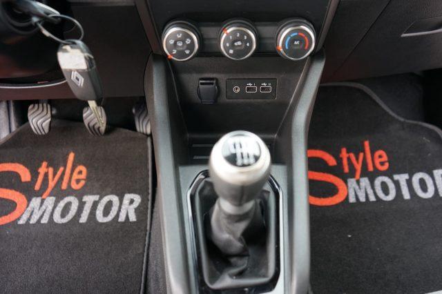 RENAULT Clio ECO-G 100 CV 5 porte Evolution