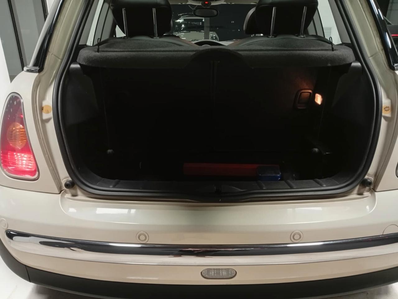 Mini 1.4 tdi One D de luxe