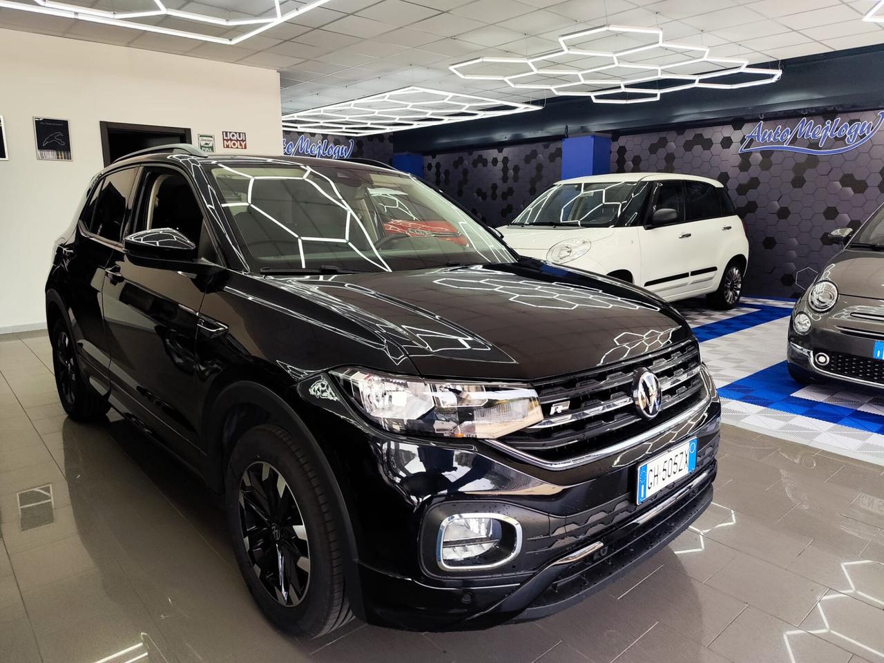 Volkswagen T-Cross 1.0 TSI 110 CV DSG Sport