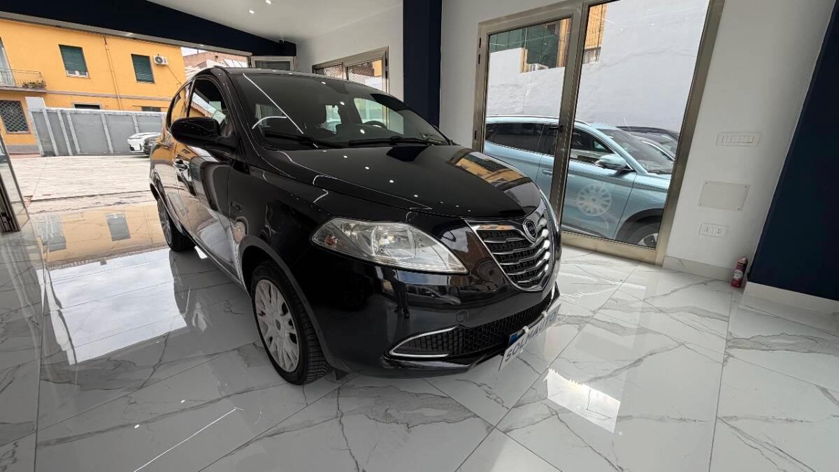 Lancia Ypsilon LANCIA YPSILON 1.2 8v Platinum s&s 69cv