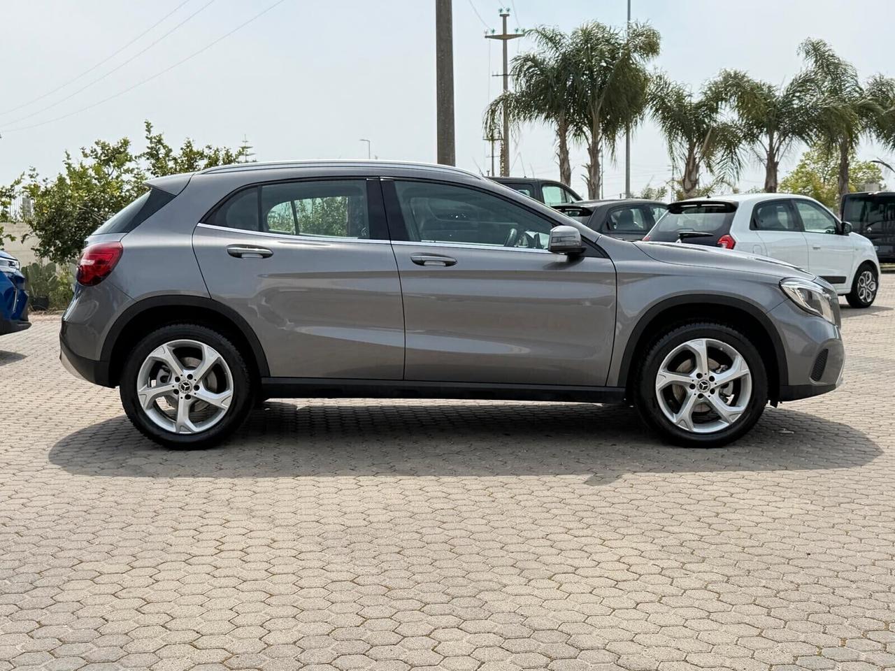 Mercedes-benz GLA 200 d Automatic 4Matic Premium