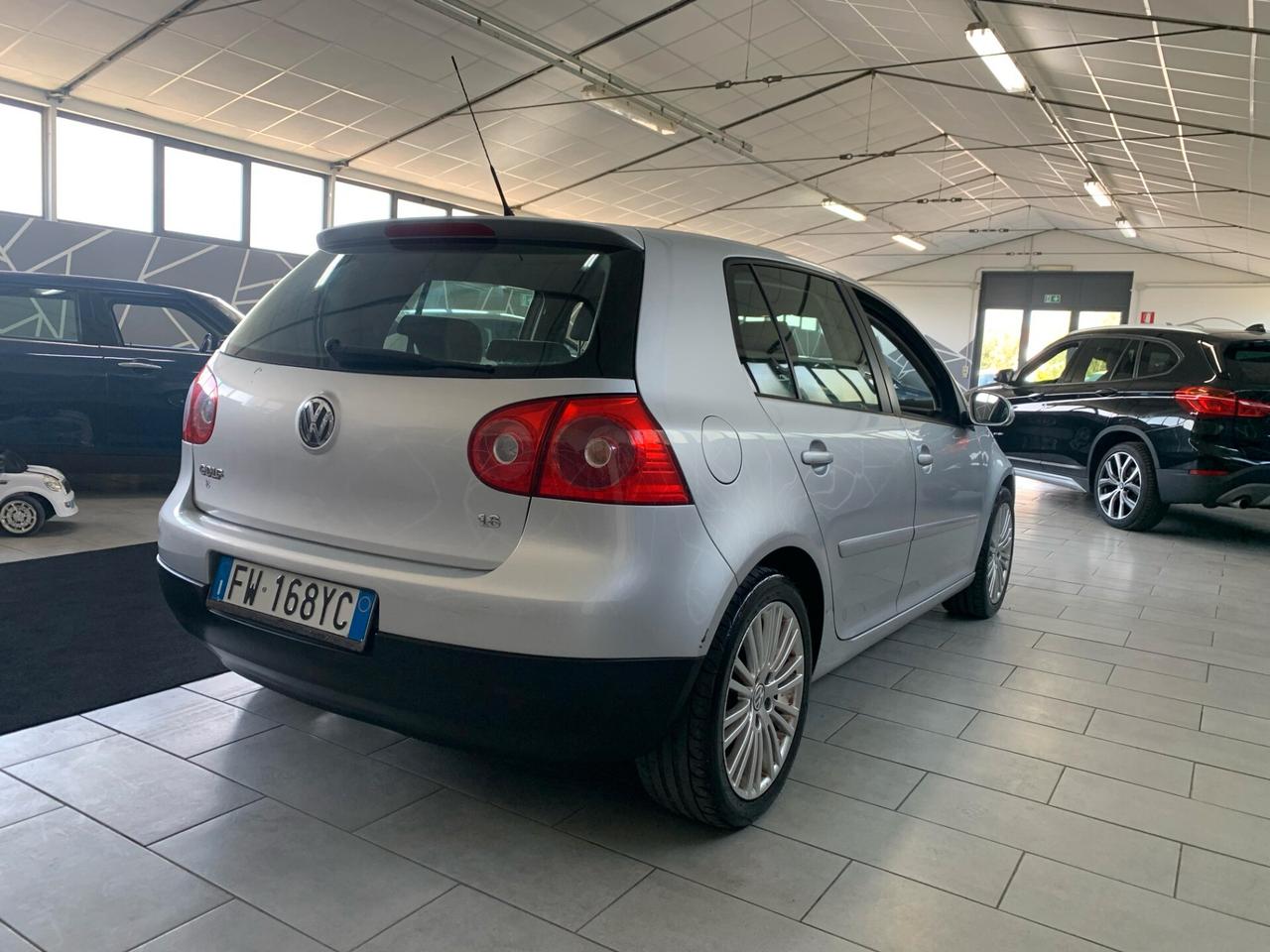 Volkswagen Golf 1.6 5p. Comfortline