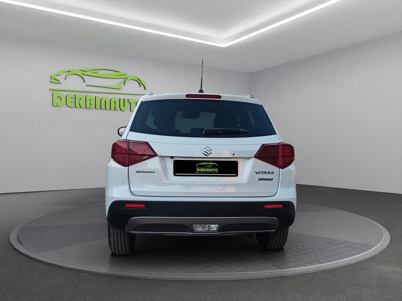 Suzuki Vitara 1.4 Hybrid Top