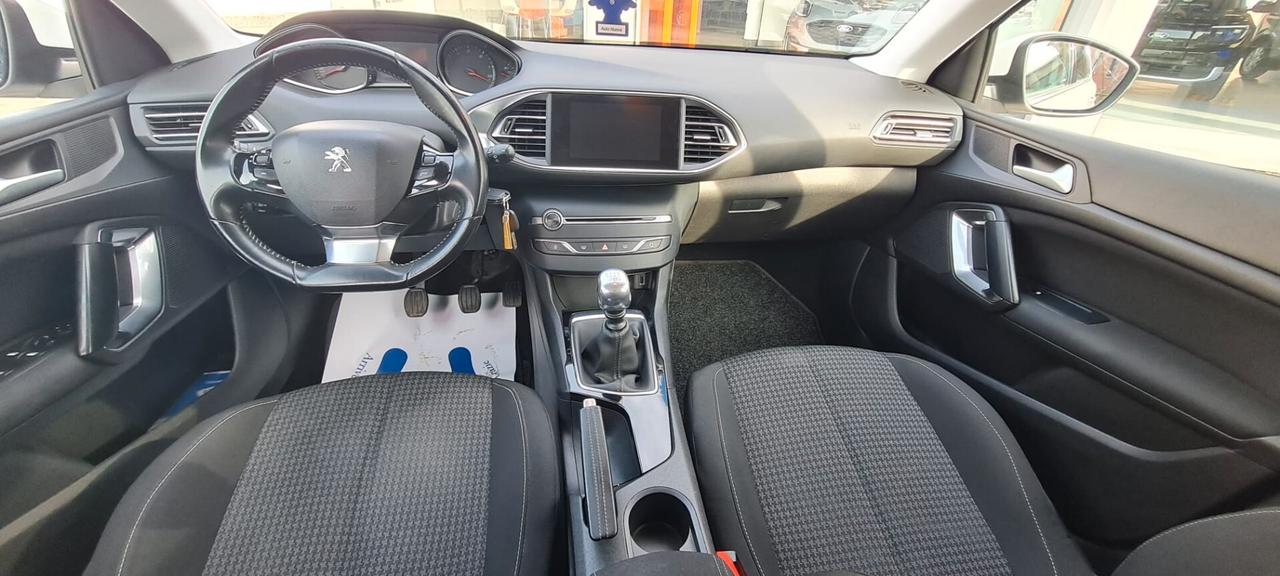 Peugeot 308 BlueHDi 100 S&S Active