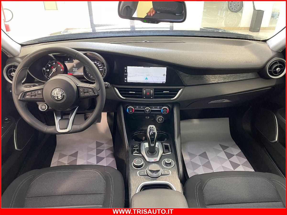 ALFA ROMEO Giulia 2.2 TD AT8 Super IVATA (FARI BIXENO+NAVI)