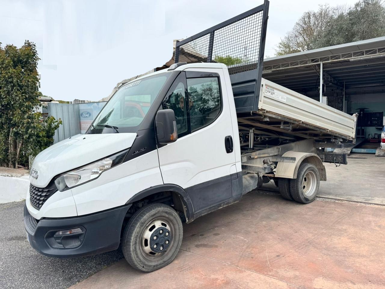 Iveco Daily 35C16 BTor 2.3 HPT PC-RG ribaltabile trilat.