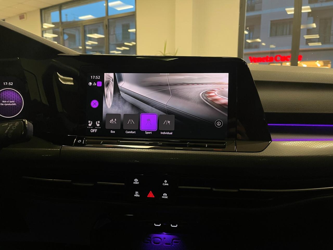 Volkswagen Golf 8 GTI 2.0 TSI 245cv DSG