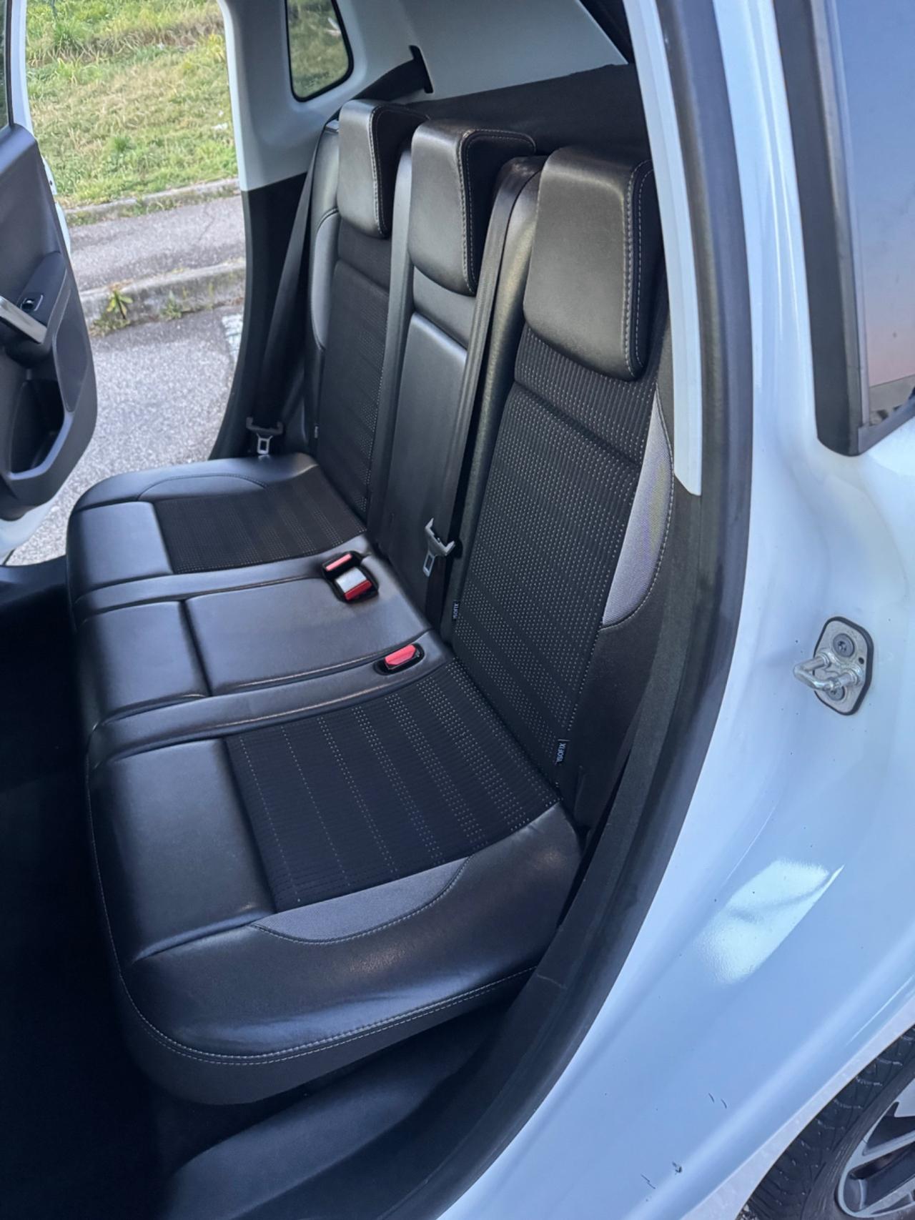 Peugeot 2008 Euro 6 Grip Control