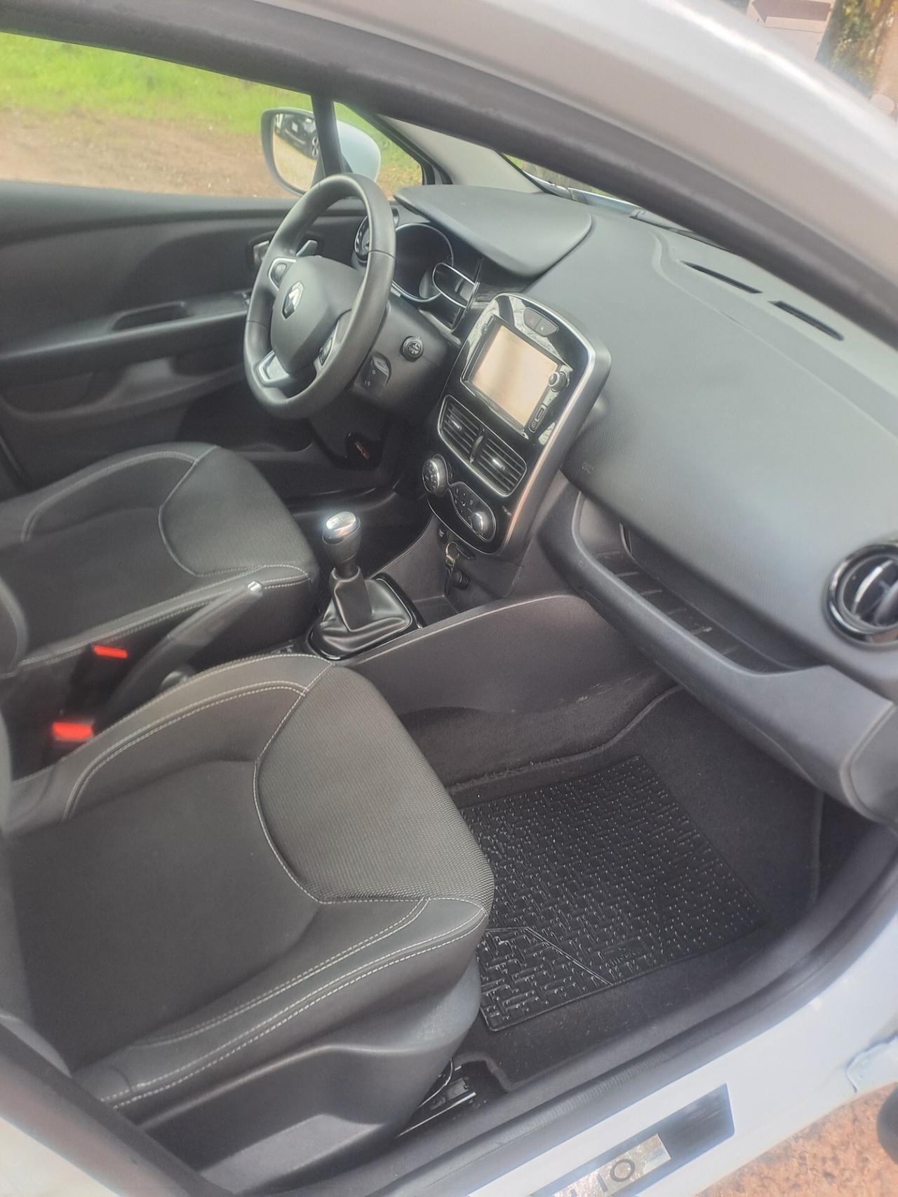 Renault Clio dCi 8V 90 CV StarteStop 5 porte Duel2