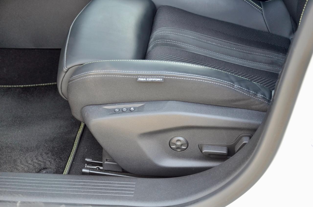 PEUGEOT 308 1.6 PLUG-IN HYBRID GT PACK 180cv E-EAT8, UNICO UTILIZZATORE, UFF ITALIANA, SERVICE PEUGEOT, HI-FI FOCAL, FULL OPTIONAL, PERMUTE