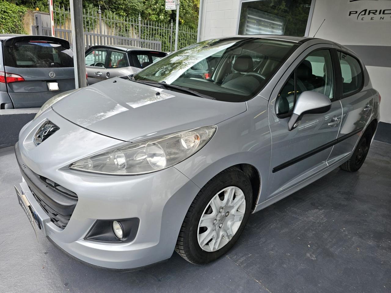 Peugeot 207 1.4 8V 75CV 5p. X Line ECO GPL